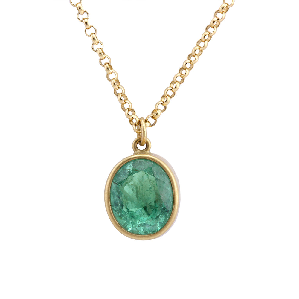 
            
                Load image into Gallery viewer, Detail view of Oval Columbian Emerald necklace by Lola Brooks
            
        
